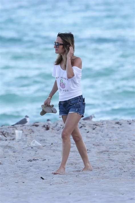 giada de laurentiis cameltoe|Giada De Laurentiis Bikini Pictures .